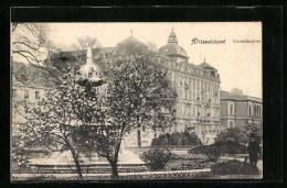 AK Düsseldorf, Corneliusplatz Mit Spaziergänger  - Düsseldorf