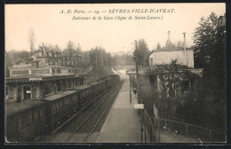 CPA Sévres-Ville-d`Avray, Intérieur De La Gare, La Gare  - Ville D'Avray