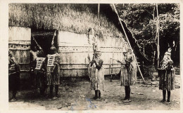 MIKICP5-012- AFRIQUE GROUPE DE FETICHEURS CARTE PHOTO A LOCALISER ? - Non Classés