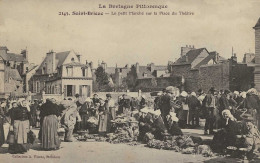 CPA22- SAINT-BRIEUC- Le Petit Marché Sur La Place Du Théatre - Saint-Brieuc