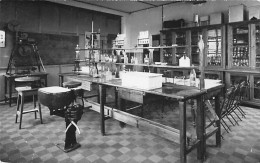 Luxembourg - Marche-en-Famenne - Carte Photo - Institut Saint Remacle - Laboratoire De Chimie - Marche-en-Famenne