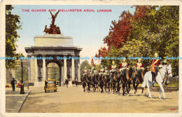 R176727 The Guards And Wellington Arch. London. British Production - World
