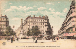 FRANCE - Lyon - Place De La République Et Rue Président Carnot - Animé - Colorisé - Carte Postale Ancienne - Autres & Non Classés