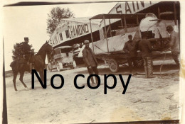 2 PHOTOS FRANCAISES - HANGAR DE L'AVIATION D'ARTILLERIE SAINT CHAMOND CAMION ET AVION A LOCALISER - GUERRE 1914 1918 - Oorlog, Militair