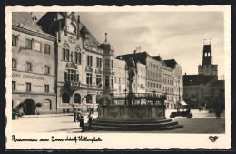 AK Braunau Am Inn, Markt Mit Gasthof Goldene Kanone Mit Monument, Auto  - Sonstige & Ohne Zuordnung