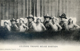 211.......CELEBRE TROUPE BELGE BASTIEN - Entertainers