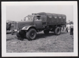 Photographie Camion Militaire Armée German Army Truck  Allemagne Germany Années 50, Mercedes? 11,5x8,2 Cm - Guerre, Militaire