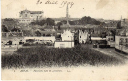 62 - ARRAS - Panorama Vers La Cathédrale - Arras