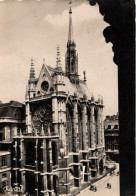 PARIS - La Sainte-Chapelle - Eglises