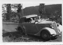 Photographie Amateur Vintage Snapshot Automobile Voiture Car Cabriolet - Automobiles