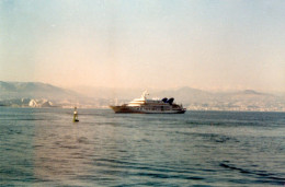 L - PHOTO ORIGINALE - BATEAU - 06 - ANTIBES - YACHT PRINCE ABDUL AZIZ - PROPRIETE DU ROI FAHD D'ARABIE SAOUDITE - Bateaux