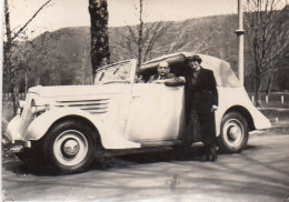 Photographie Amateur Vintage Snapshot Automobile Voiture Car Cabriolet - Cars