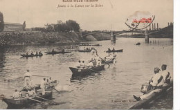 SAINT OUEN  JOUTES A LA LANCE  SUR LA SEINE  LE TIMBRE EST ARRACHE - Saint Ouen