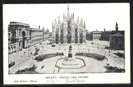 Cartolina Milano, Piazza Del Duomo  - Milano (Milan)