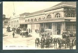 11129 GENEVE - La Gare - Très Animée - Calèches En 1er Plan - Andere & Zonder Classificatie