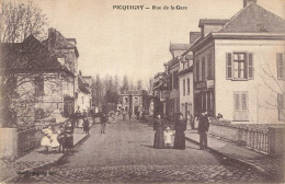 E982 Picquigny Rue De La Gare - Picquigny