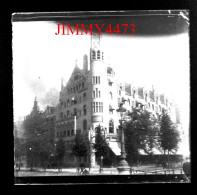 Anvers En 1902 - Plaque De Verre - Taille 43 X 45 Mlls - Plaques De Verre