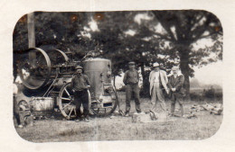 Photographie Photo Amateur Vintage Snapshot Machine Campagne Ferme Moissonneuse  - Professions