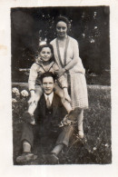 Photographie Photo Amateur Vintage Snapshot Groupe Famille Mode Family - Anonymous Persons