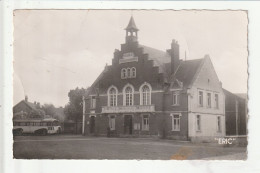 CP 62 OISY LE VERGER La Mairie Et La Place - Other & Unclassified