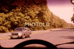 C 1980 RENAULT 20 CAR VOITURE FRANCE 35mm DIAPOSITIVE SLIDE Not PHOTO No FOTO NB4273 - Diapositives (slides)