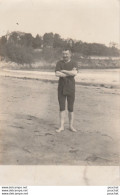 G19- 64) BIARRITZ , VILLA ELIADA  LE 10/6/1912 - PERSONNAGE SUR LA PLAGE - A NOTER LA CORRESPONDANCE AU DOS - 3 SCANS  - Biarritz