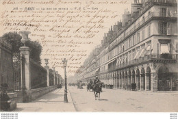 H21-75) PARIS (X°)  LA RUE DE RIVOLI - (OBLITERATION DE 1903 - 2 SCANS) - Paris (04)