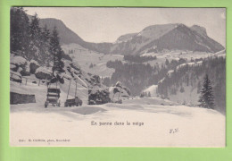 OUDE POSTKAART - ZWITSERLAND - WINTER -  EN PANNE DANS LA NEIGE - Autres & Non Classés