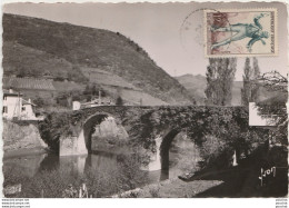 I17- 64) BIDARRAY (LE PAYS BASQUE) LE PONT NOBLIA ET L'HOTEL NOBLIA - (OBLITERATION DE 1964 - 2 SCANS)  - Autres & Non Classés