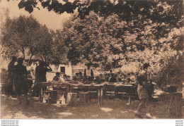 I4-39) CENSEAU (JURA) COLONIE DE VACANCES DU ROUGEMONT -  DINER CHAMPETRE - (ANIMEE - 2 SCANS) - Autres & Non Classés