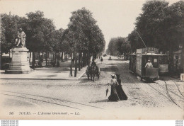 I2-  37) TOURS - L'AVENUE GRAMMONT - (ANIMEE - TRAMWAY - 2 SCANS)  - Tours