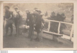 I2- 65) TARBES - CARTE PHOTO GIRARDIN - UN GROUPE DE RANDONNEURS - MONTAGNARDS - (2 SCANS) - Tarbes