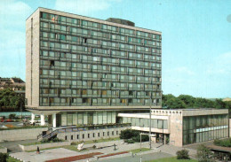 CPM - PRAGUE - PARK HOTEL A* Praha 7, Veletržni 20 (Immeuble Moderne) ... - Czech Republic