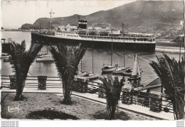 J26-66) PORT VENDRES - LE  PAQUEBOT " EL MANSOUR " - (OBLITERATION DE 1961 -  2 SCANS) - Port Vendres