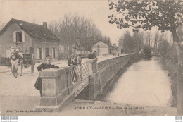 K19- 10) ROMILLY SEINE - RUE DE L' ABATTOIR - (ANIMEE - PERSONNAGES - ATTELAGE CHEVAL - 2 SCANS) - Romilly-sur-Seine