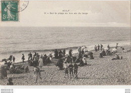 K7- 80) AULT - SUR LA PLAGE AU BON AIR AU LARGE - Ault