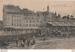 K2- 33) ARCACHON  (GIRONDE)  LA PLAGE DEVANT LE CASINO - (TRES ANIMEE - 2 SCANS) - Arcachon