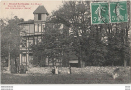 L15-94) GRAND ROBINSON - LE CHALET - PARC DE COEUILLY PAR CHAMPIGNY - (ANIMEE - PERSONNAGES) - Autres & Non Classés