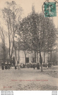 L12- 10) TROYES - COUR DE RECREATION DE LA MAISON DE FAMILLE - (ANIMEE) - Troyes