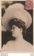 L8-  ARTISTE FEMME - FRAU - LADY - RECSEY - PAR  REUTLINGER , PARIS  - (OBLITERATION DE 1906 - 2 SCANS)  - Künstler