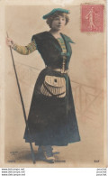 L8-  ARTISTE FEMME - FRAU - LADY - MEGARD - PAR  REUTLINGER , PARIS  - (OBLITERATION DE 1907 - 2 SCANS)  - Künstler