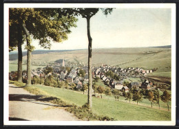 AK Oberwiesenthal /Erzgeb., Ortsansicht Von Der Karlsbader Strasse Aus  - Oberwiesenthal