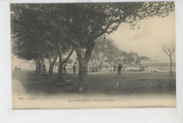 LE LAVANDOU - Place Ernest Reyer - Le Lavandou