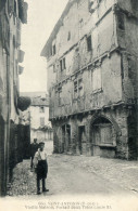 237.....SAINT ANTONIN. Vieille Maison. Portail Deux Têtes Louis XI - Saint Antonin Noble Val