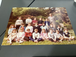 Photo Snapshot Photo Couleur 1980 école Du Centre CM1, Photo De Classe Fille Garçon Avec Instituteur - Sonstige & Ohne Zuordnung