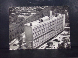 451 . MARSEILLE . VUE AERIENNE DE LA CITE RADIEUSE . LE CORBUSIER . - Unclassified