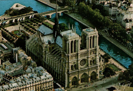 PARIS - Vue Aérienne De La Cathedrale Notre-Dame - Notre Dame Von Paris