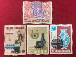 Stamps Vietnam South (Artisanat - 22/7/1967 ) -GOOD Stamps- 1 Set/4pcs - Viêt-Nam