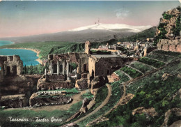 ITALIE - Taormina - Teatro Greco - Ancienne Cité Grecque - Théâtre Antique - Montagne - Mer - Colorisé - Carte Postale - Autres & Non Classés