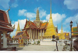 AK 215345 THAILAND - Bangkok - Wat Phra Keo - Inside The Grounds - Thailand